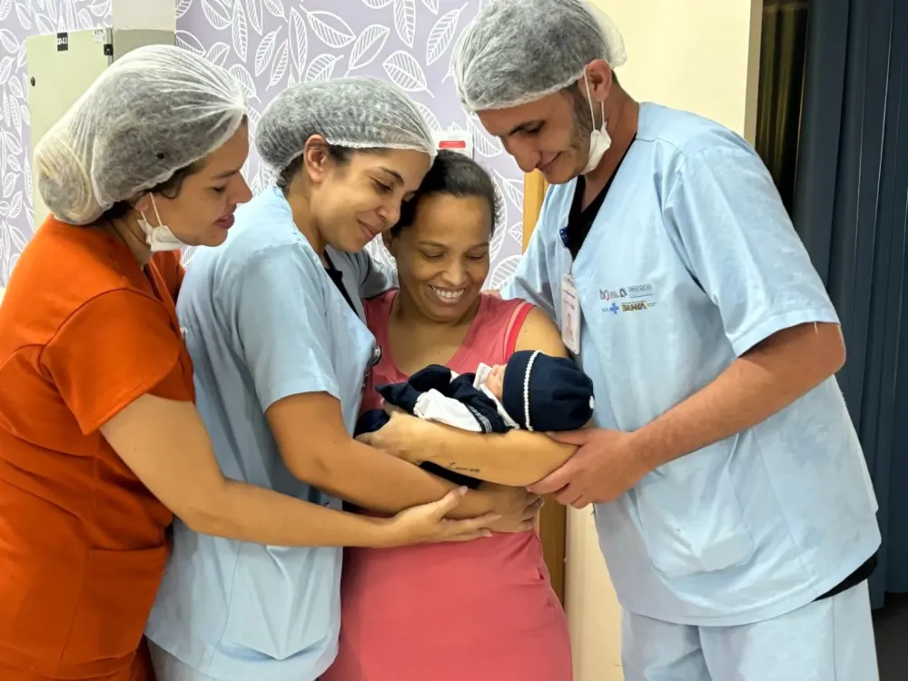 Hospital Regional de Juazeiro realiza cirurgia obstétrica pioneira no Vale do São Francisco