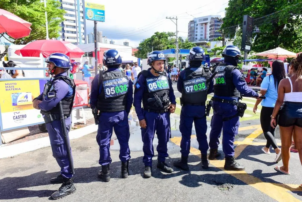Prefeitura intensifica ações para garantir serviços à população na Festa de Iemanjá