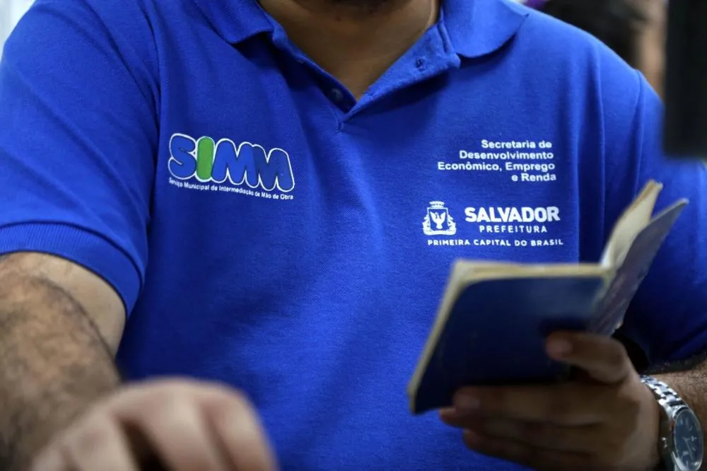 Salvador inicia 2026 com liderança na geração de empregos no Nordeste e alcança marca histórica de 700 mil postos formais