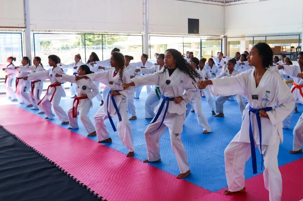 IV Copa Maria Bonita de Taekwondo reúne 150 atletas em Lauro de Freitas, com apoio do Governo do Estado