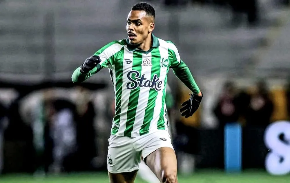 Vitória contratou volante do Juventude destaque na parte defensiva