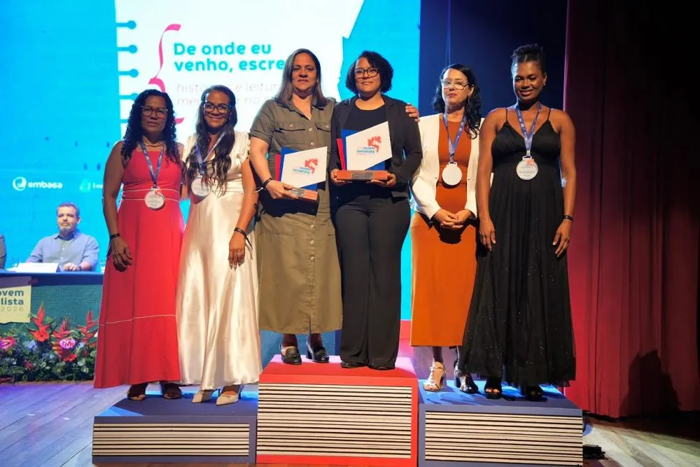 Estudante da EJA de Lauro de Freitas conquista 2º lugar no Concurso Jovem Jornalista 2026