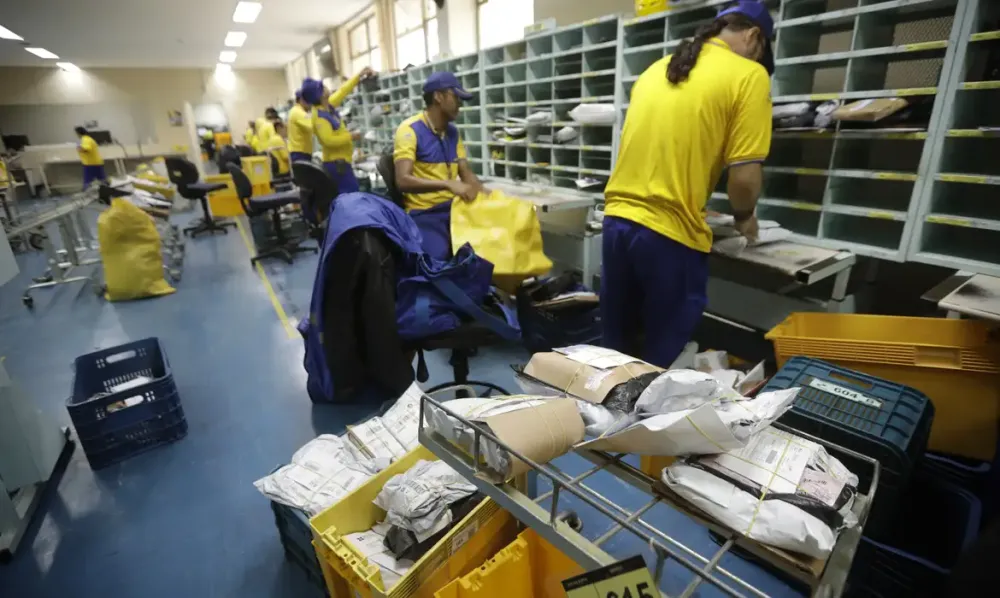 Ministério das Comunicações publicou extrato de empréstimo de R$ 12 bilhões para os Correios